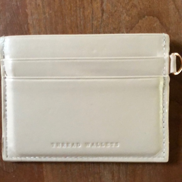 Cute floral and light pink thread wallet. - Picture 4 of 5